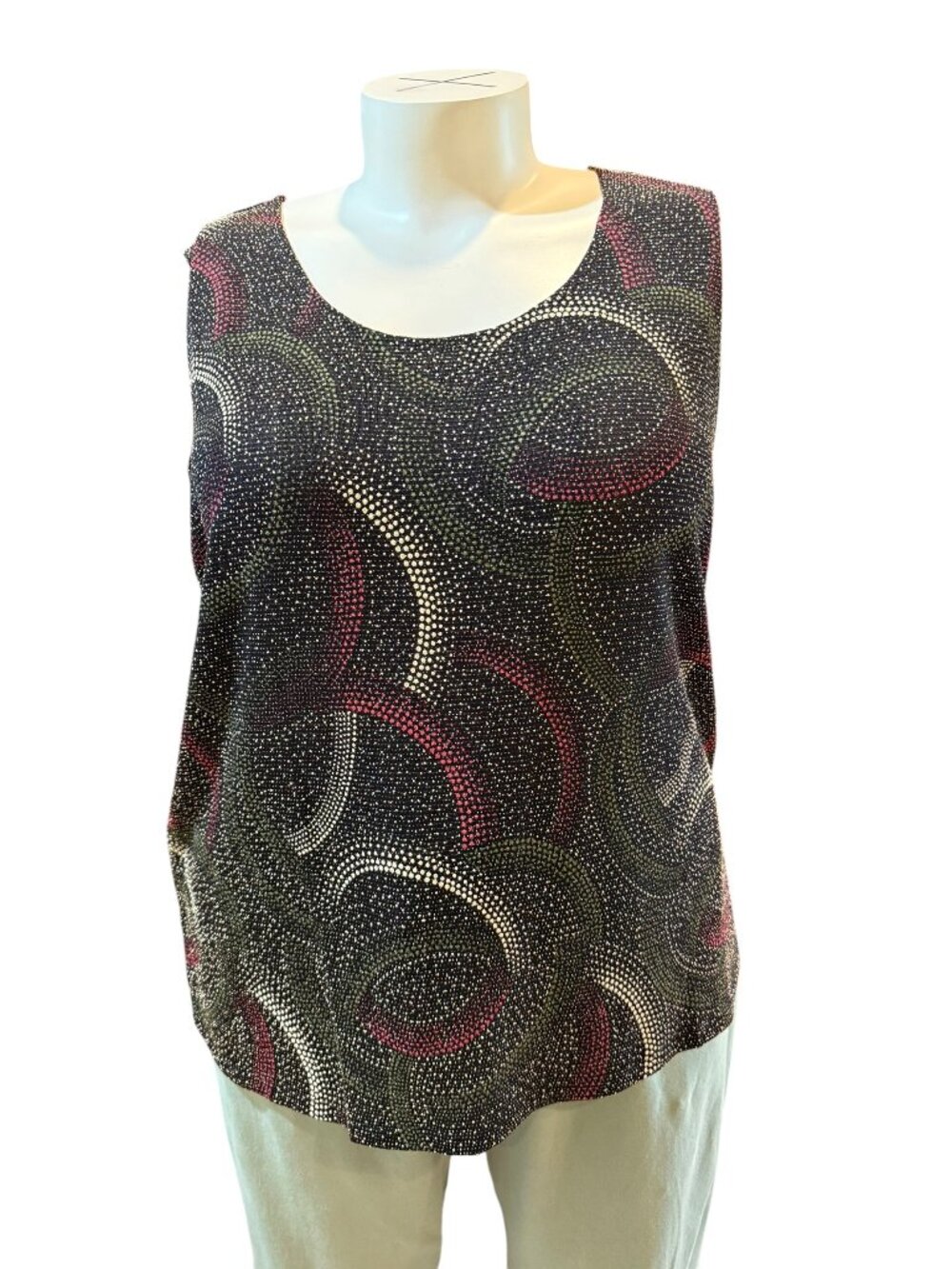 Draper's & Damon's Size 2X Red, Green, Taupe & Black Sparkle Sleeveless Top